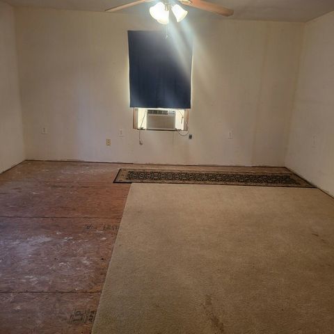 1932 Wahoo Lane, West Tawakoni, TX 75474