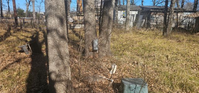 1932 Wahoo Lane, West Tawakoni, TX 75474