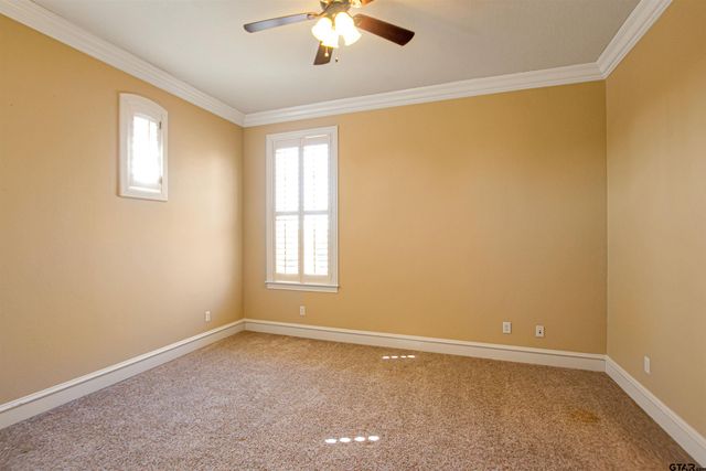 6805 Castle Pines Ct, Tyler, TX 75703