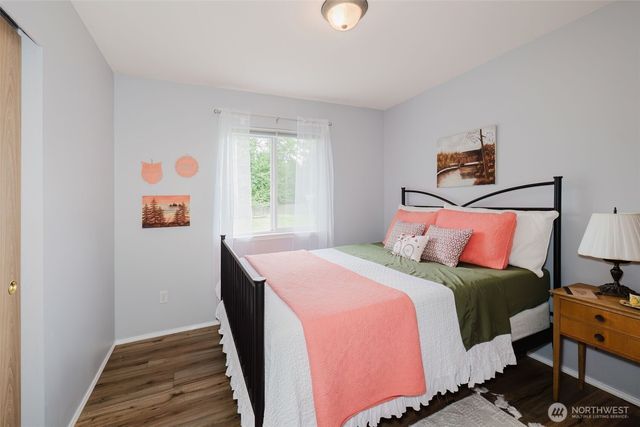2294 Steamboat Loop E, Port Orchard, WA 98366
