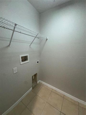 6678 S GOLDENROD ROAD B, Orlando, FL 32822