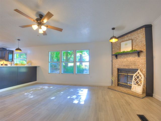 9200 Hollow Road, Newalla, OK 74857