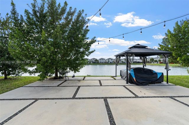 1388 SE 27th Terrace, Homestead, FL 33035