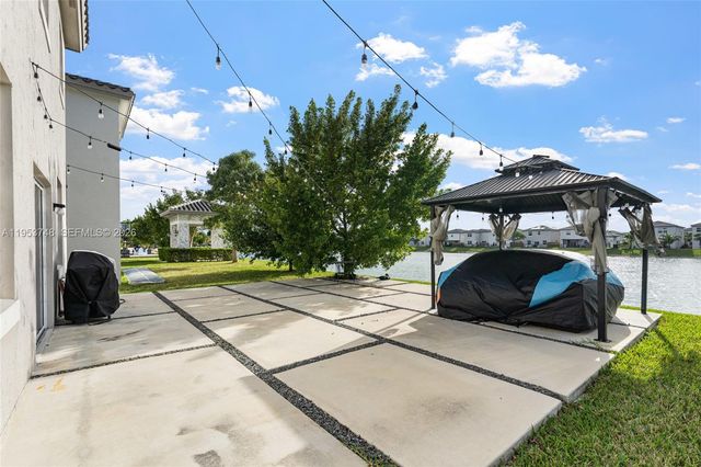 1388 SE 27th Terrace, Homestead, FL 33035