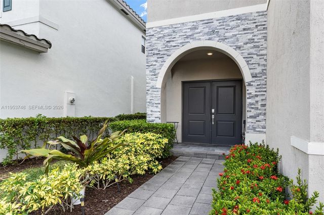 1388 SE 27th Terrace, Homestead, FL 33035