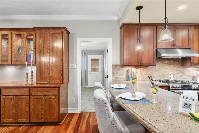 672 Pedersen Rd, Oakdale, CA 95361