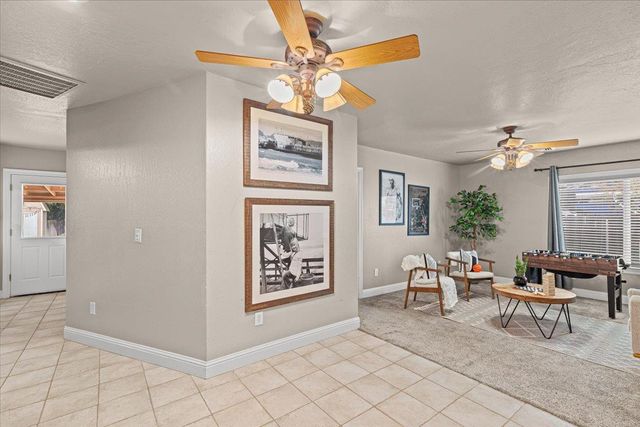 672 Pedersen Rd, Oakdale, CA 95361