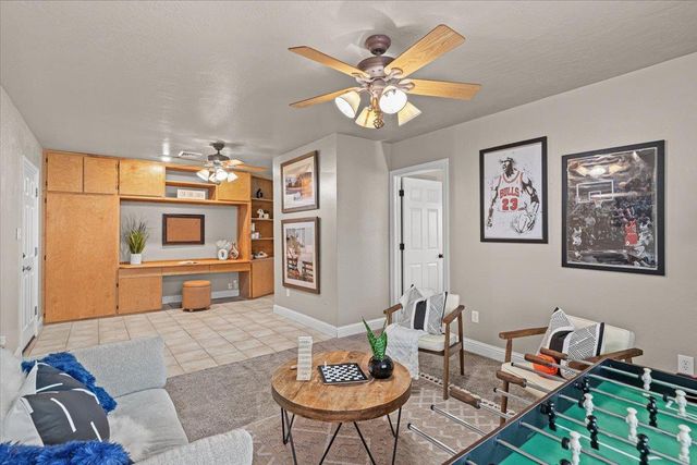 672 Pedersen Rd, Oakdale, CA 95361