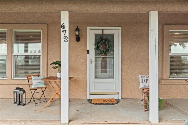 672 Pedersen Rd, Oakdale, CA 95361