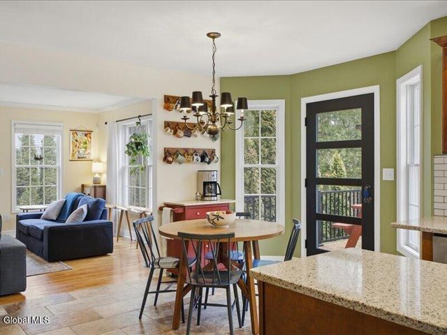 12 Larkspur Drive, Saratoga Springs, NY 12866