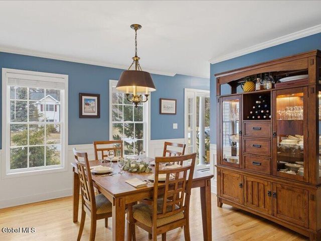 12 Larkspur Drive, Saratoga Springs, NY 12866