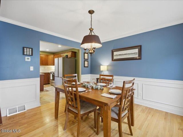 12 Larkspur Drive, Saratoga Springs, NY 12866