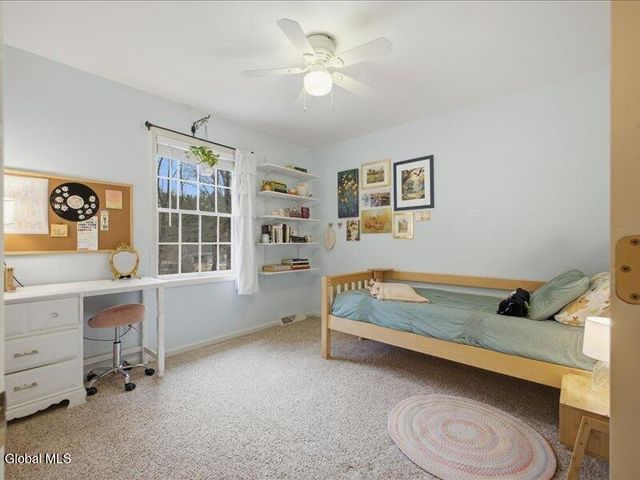 12 Larkspur Drive, Saratoga Springs, NY 12866