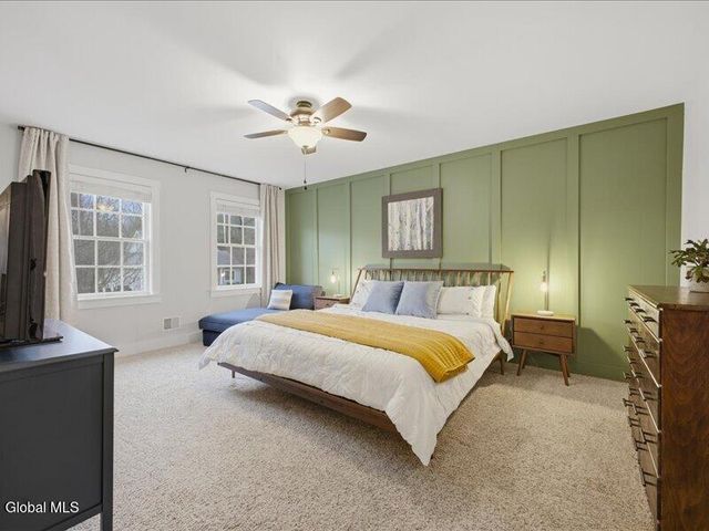 12 Larkspur Drive, Saratoga Springs, NY 12866