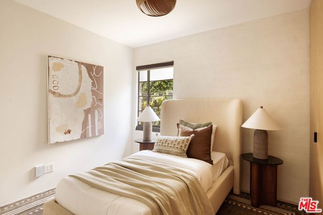 4241 Campbell Drive, Los Angeles, CA 90066