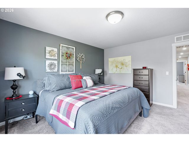 2091 35TH Ave, Forest Grove, OR 97116