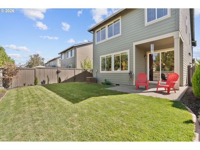 2091 35TH Ave, Forest Grove, OR 97116