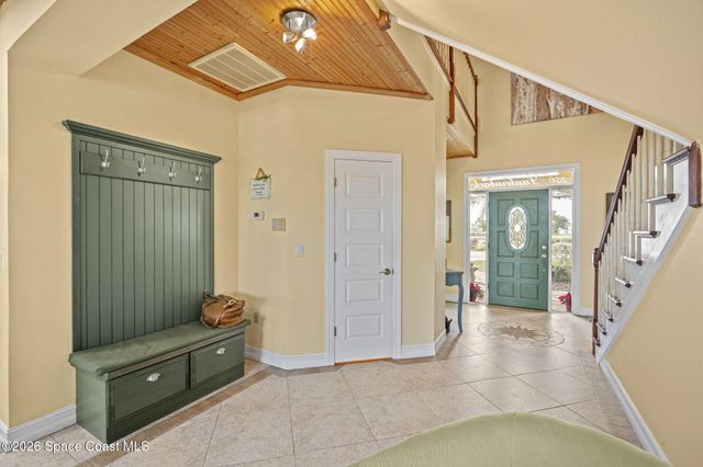 250 Lanternback Island Drive, Satellite Beach, FL 32937