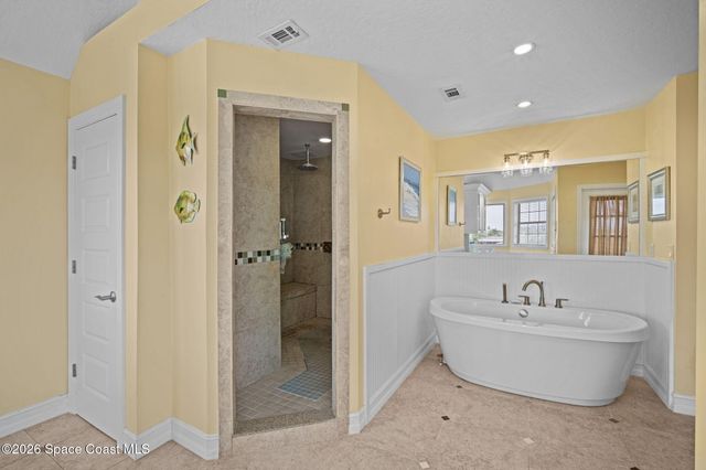 250 Lanternback Island Drive, Satellite Beach, FL 32937