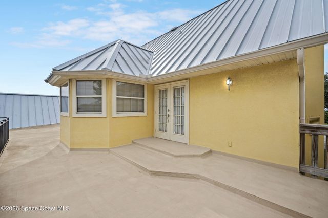 250 Lanternback Island Drive, Satellite Beach, FL 32937