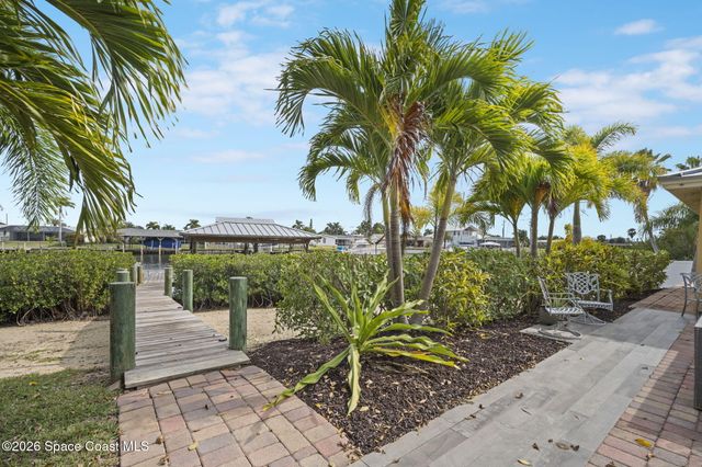 250 Lanternback Island Drive, Satellite Beach, FL 32937