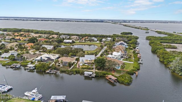 250 Lanternback Island Drive, Satellite Beach, FL 32937