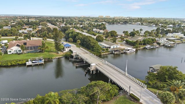 250 Lanternback Island Drive, Satellite Beach, FL 32937