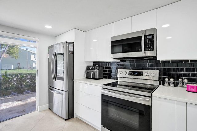 868 Crystal Lake Drive, Deerfield Beach, FL 33064