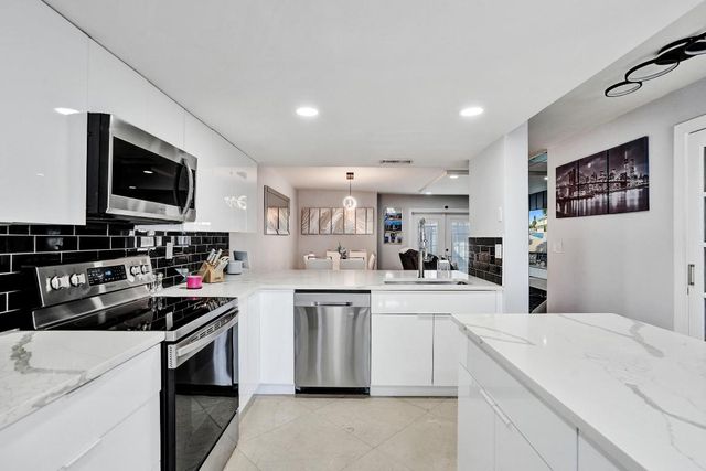 868 Crystal Lake Drive, Deerfield Beach, FL 33064