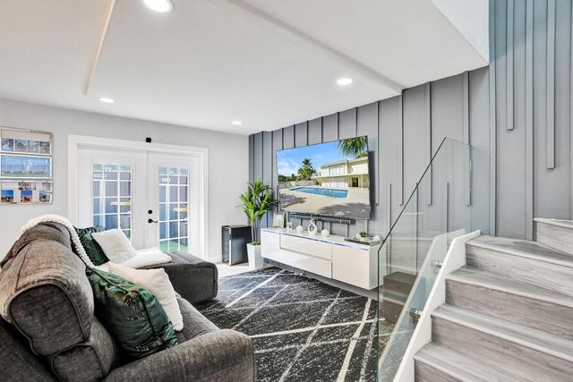 868 Crystal Lake Drive, Deerfield Beach, FL 33064