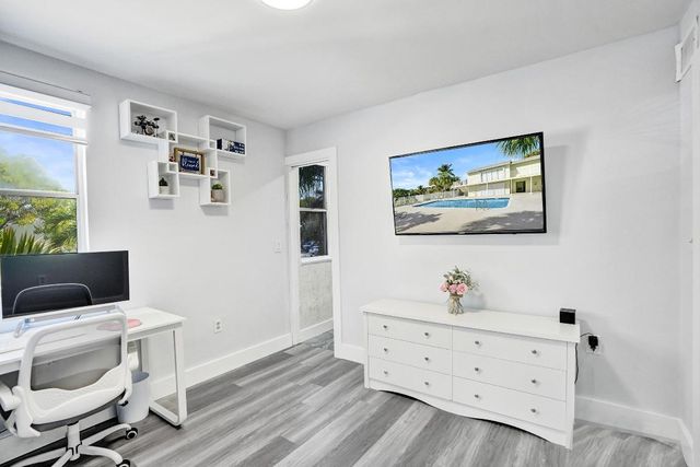 868 Crystal Lake Drive, Deerfield Beach, FL 33064