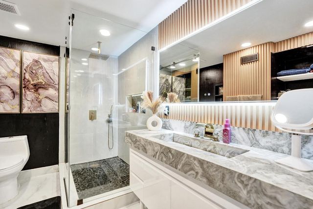 868 Crystal Lake Drive, Deerfield Beach, FL 33064