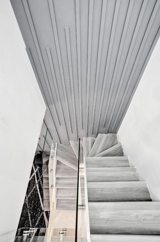 868 Crystal Lake Drive, Deerfield Beach, FL 33064