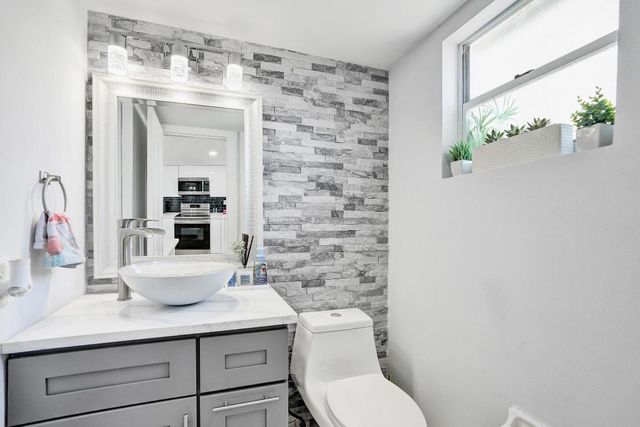 868 Crystal Lake Drive, Deerfield Beach, FL 33064