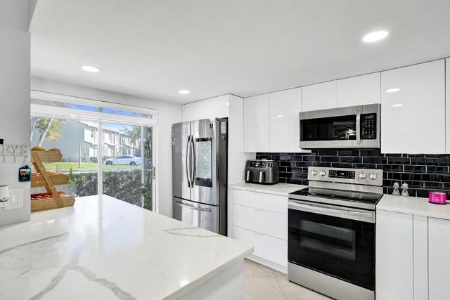 868 Crystal Lake Drive, Deerfield Beach, FL 33064