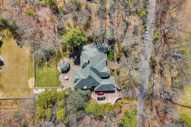 139 Private Road, East Patchogue, NY 11772