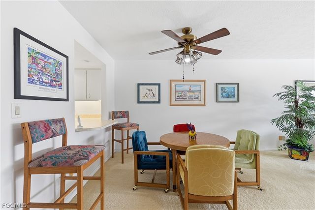 4005 SE 19th PL 8, Cape Coral, FL 33904