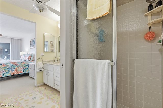 4005 SE 19th PL 8, Cape Coral, FL 33904