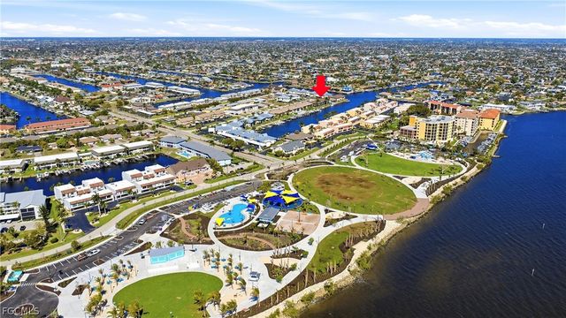 4005 SE 19th PL 8, Cape Coral, FL 33904