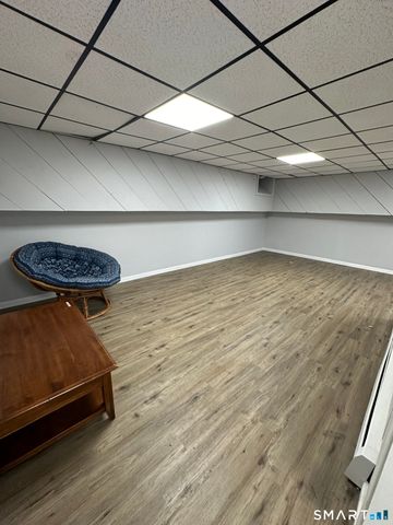 33 Imperial Drive, South Windsor, CT 06074