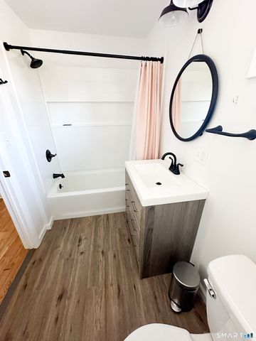 33 Imperial Drive, South Windsor, CT 06074