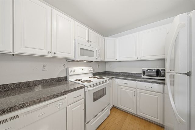 30 Franklin St 312, Malden, MA 02148