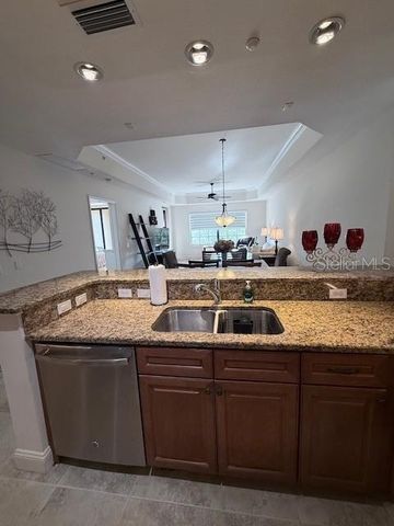 7710 LAKE VISTA COURT 302, Lakewood Ranch, FL 34202