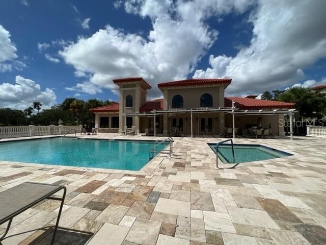 7710 LAKE VISTA COURT 302, Lakewood Ranch, FL 34202