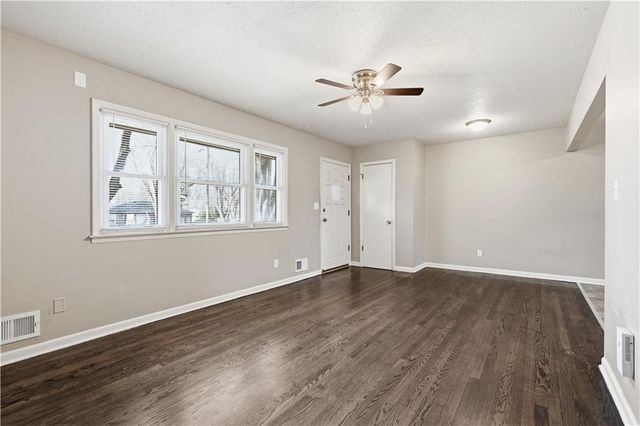 10816 E 66th Terrace, Raytown, MO 64133