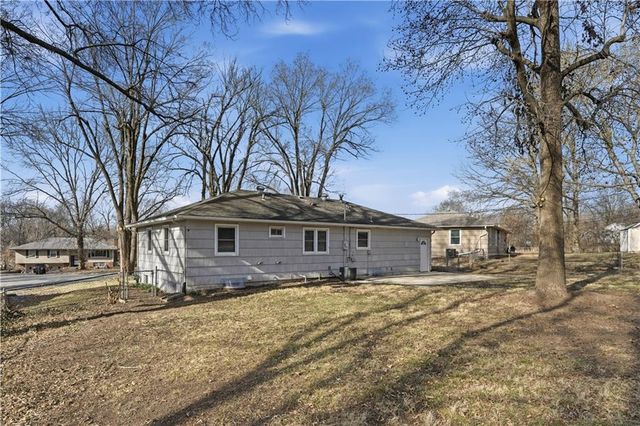 10816 E 66th Terrace, Raytown, MO 64133