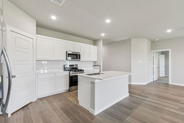 2301 Warm Glow Way, Princeton, TX 75407