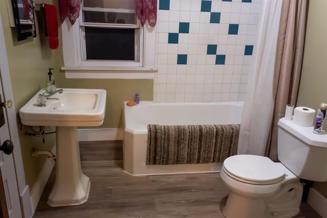 409 2nd Street, Menasha, WI 54952