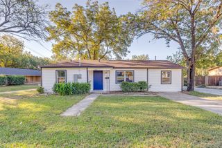 300 Water Street, Whitesboro, TX 76273