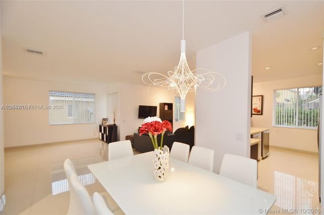 1220 Majesty Ter 0, Weston, FL 33327